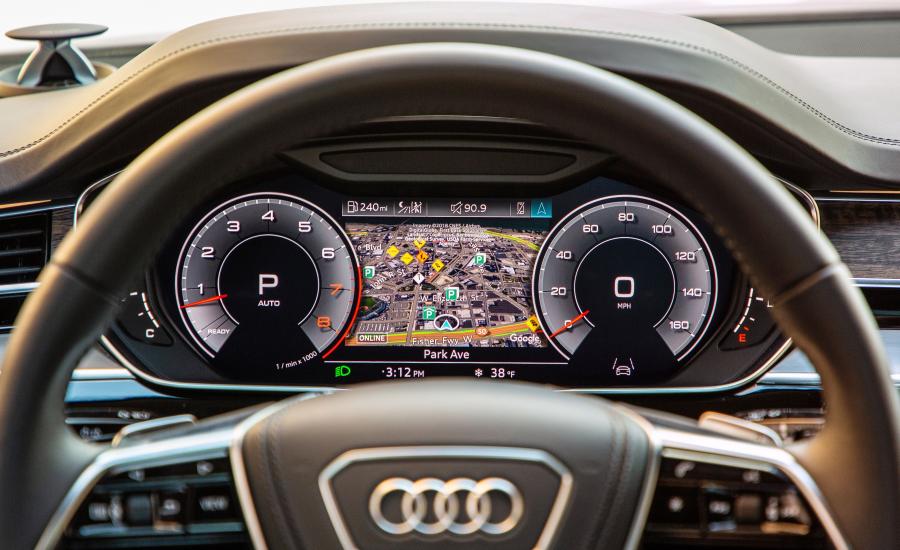 Панель приборов Audi A8 L 3.0 TFSI Quattro (D5) 2018 года  (NA) (фото 34 из 40)
